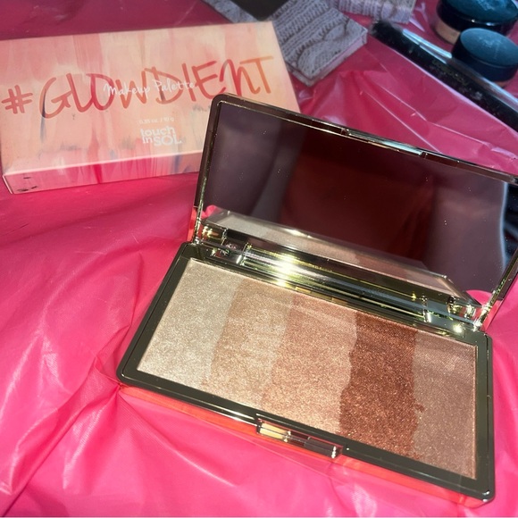 TOUCH IN SOL “Glowdient” 5 Shade Makeup Palette - NIB - Picture 5 of 7